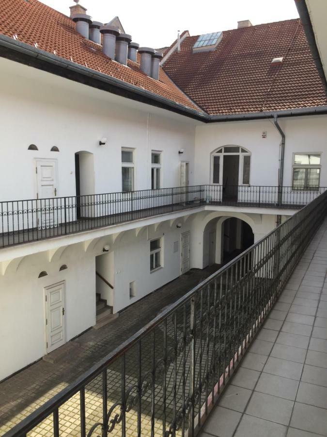 Duomo Rustical Apartment Kosice Ngoại thất bức ảnh