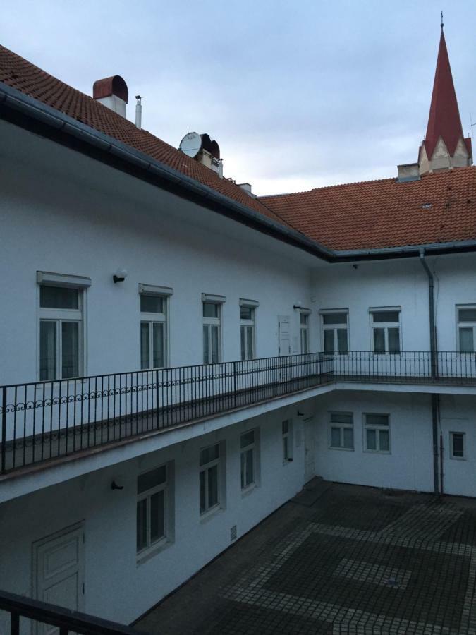 Duomo Rustical Apartment Kosice Ngoại thất bức ảnh